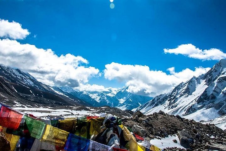 Manaslu Circuit Trek - 13 Days Nepal