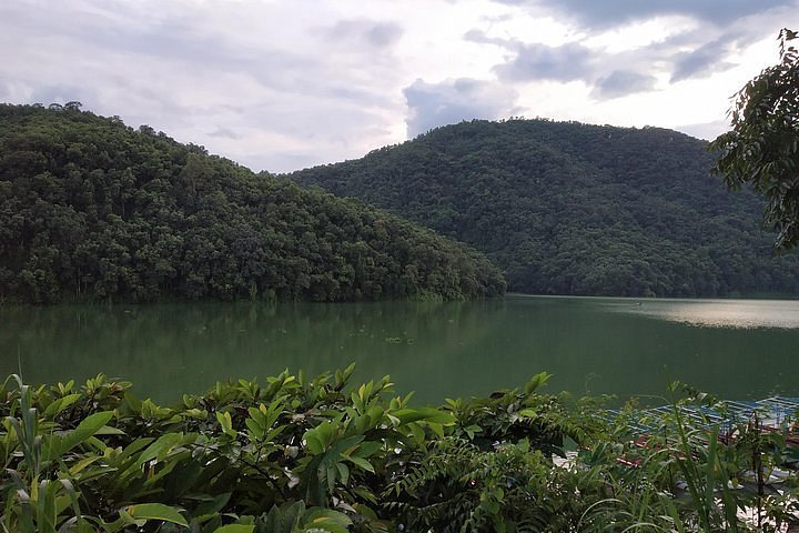 Car drive short trip to explore Fewa Lake with family and friends