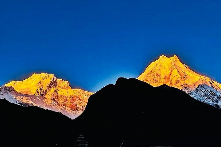 Manaslu Circuit Trek: